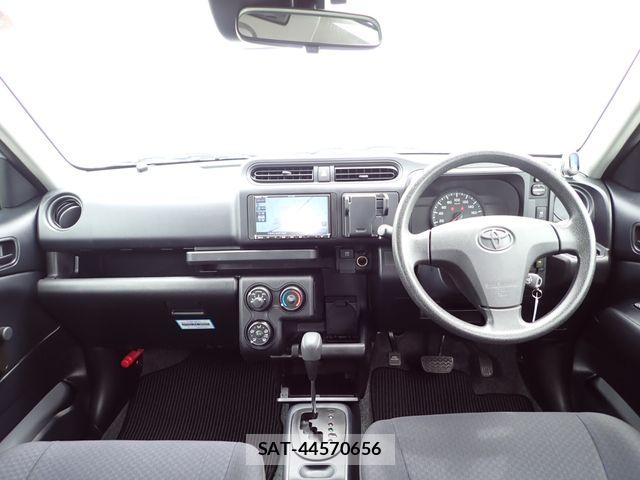 Toyota PROBOX VAN 2020-04 8781743-1