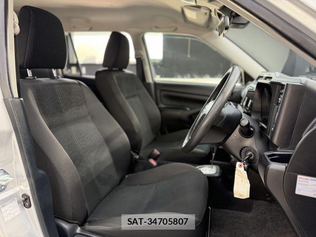 Toyota PROBOX VAN 2020-07 8781740-1