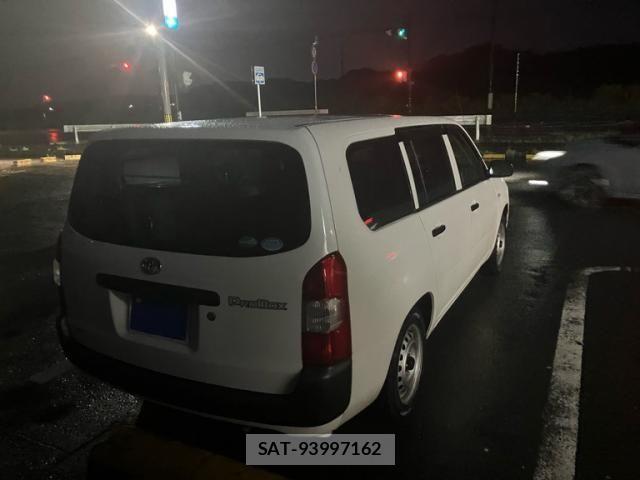 Toyota PROBOX VAN 2016-10 8781744-3