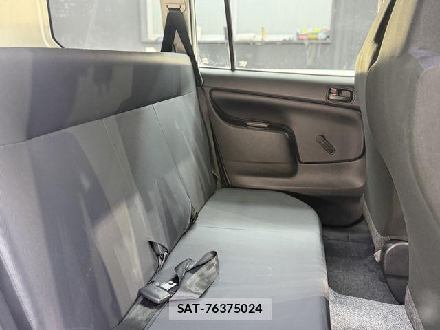 Toyota PROBOX VAN 2021-07 8781741-17