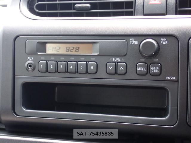 Toyota PROBOX VAN 2019-06 8781738-7