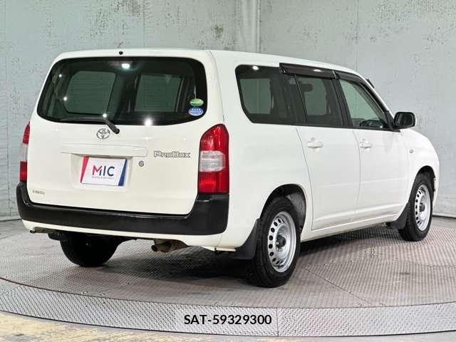 Toyota PROBOX VAN 2016-08 8850433-4