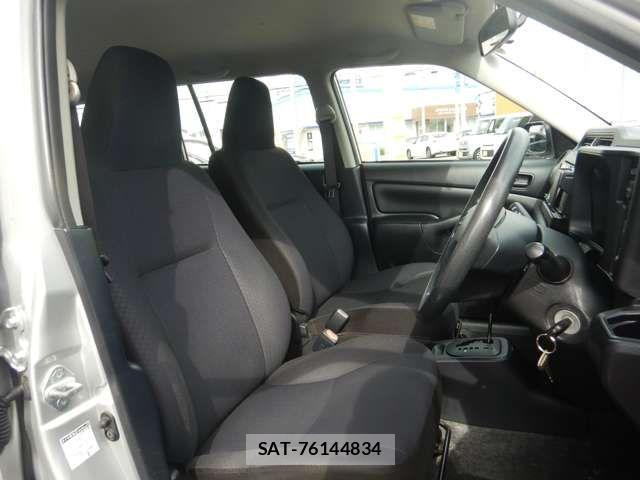 Toyota PROBOX VAN 2015-06 8871878-7
