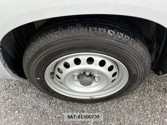 Toyota PROBOX VAN 2015-08 8881730-12