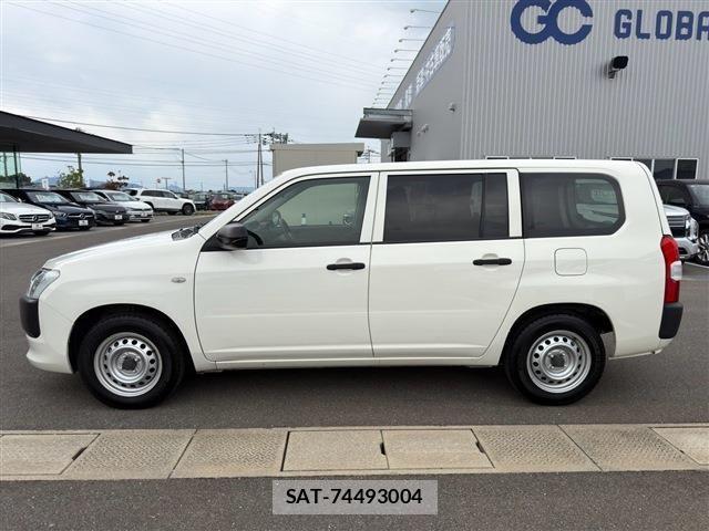 Toyota PROBOX VAN 2022-09 8881724-9