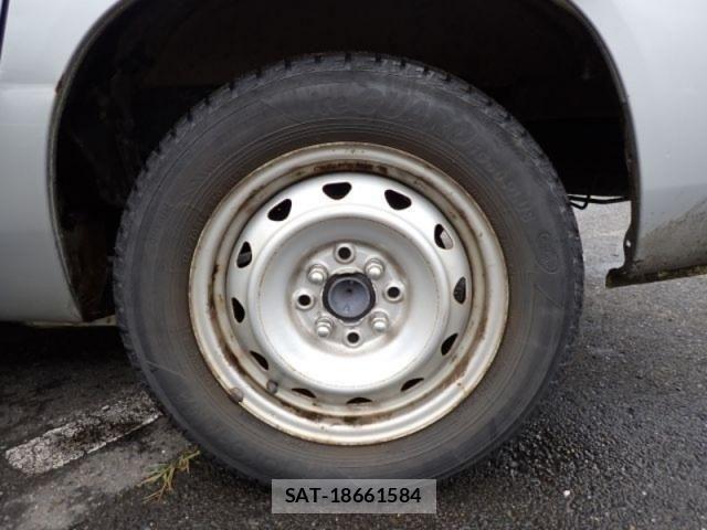 Toyota PROBOX VAN 2004-07 8881728-23