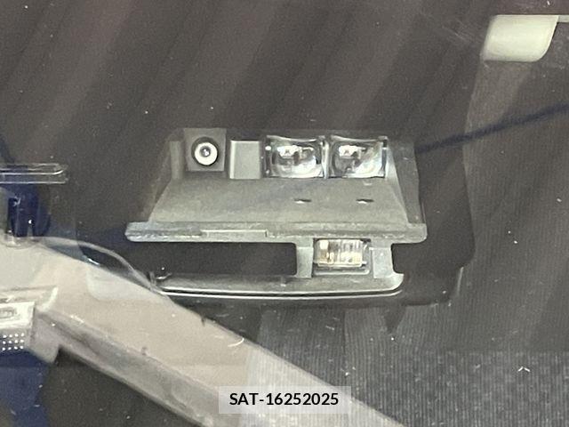 Toyota PROBOX VAN 2021-06 8881723-25