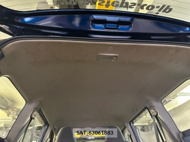 Toyota PROBOX VAN 2005-06 7329583-17