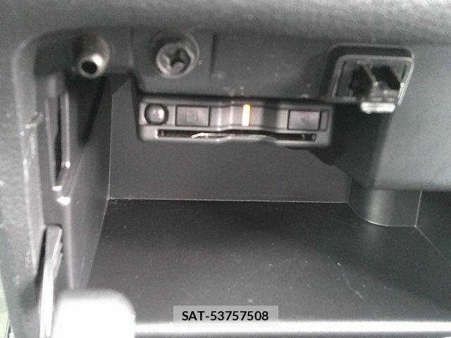 Toyota PROBOX VAN 2023-11 7502402-15