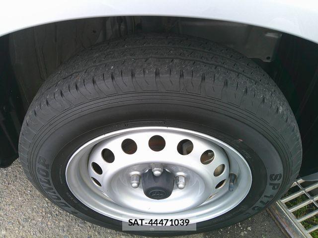 Toyota PROBOX VAN 2024-04 7562690-28