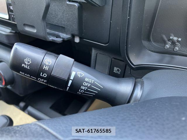 Toyota PROBOX VAN 2019-04 7619411-19