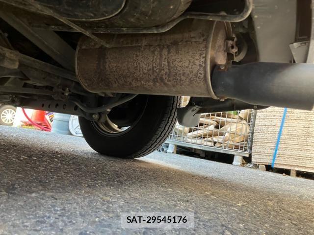 Toyota PROBOX VAN 2024-04 8563300-28