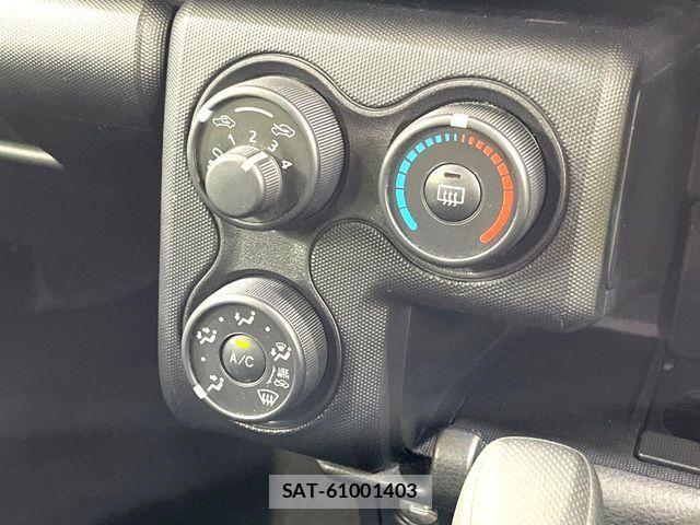 Toyota PROBOX VAN 2021-06 8661147-4