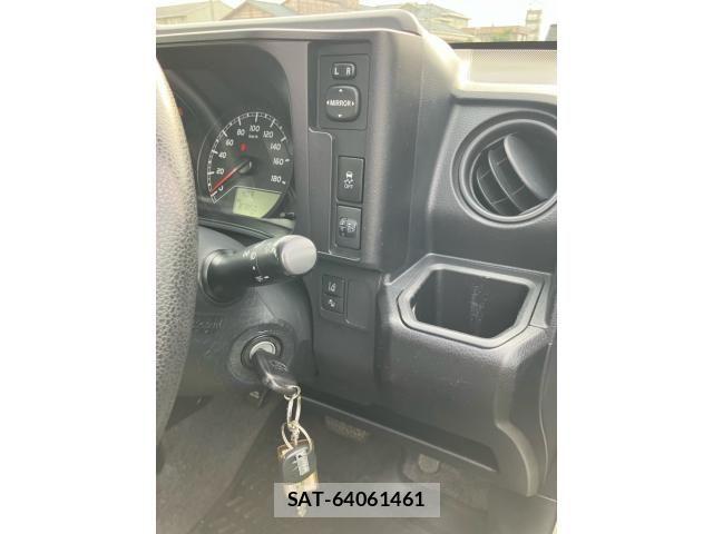 Toyota PROBOX VAN 2019-07 8686373-16