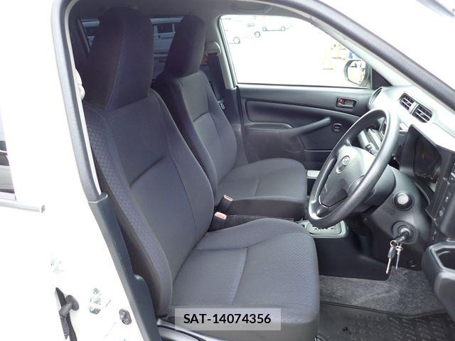 Toyota PROBOX VAN 2023-06 8831224-16