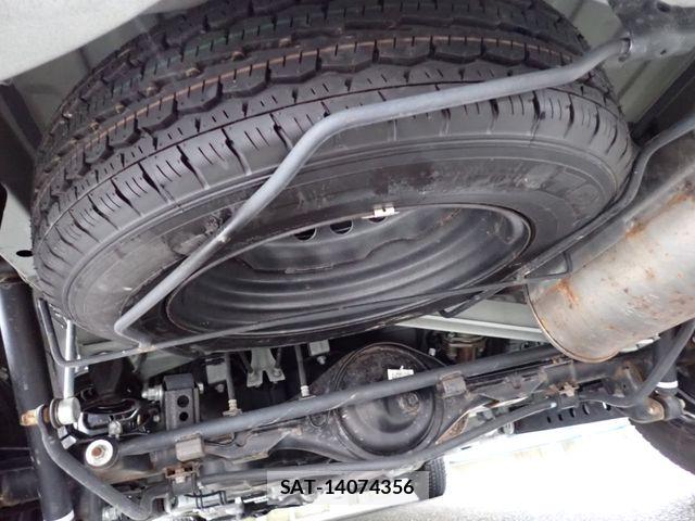 Toyota PROBOX VAN 2023-06 8831224-19