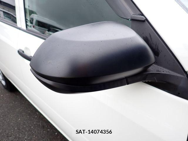Toyota PROBOX VAN 2023-06 8831224-25