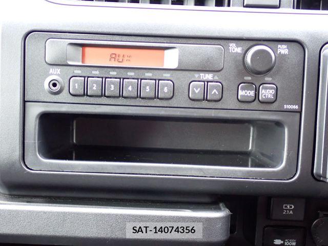 Toyota PROBOX VAN 2023-06 8831224-3