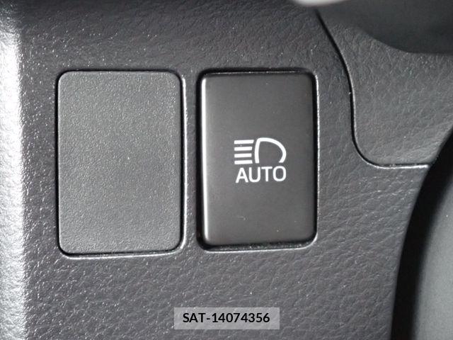 Toyota PROBOX VAN 2023-06 8831224-8