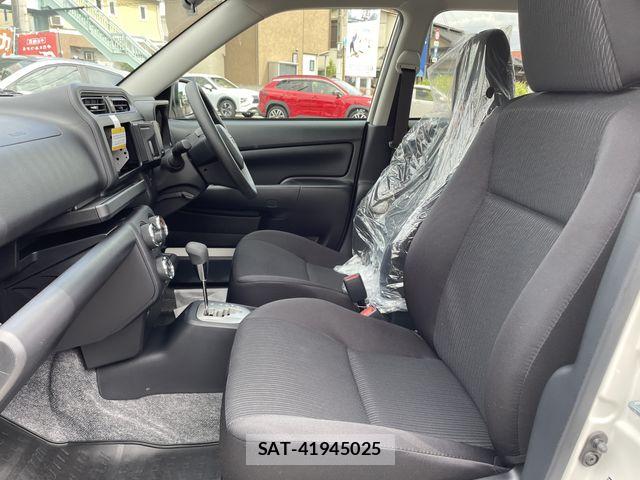 Toyota PROBOX VAN 2026-08 8831223-14