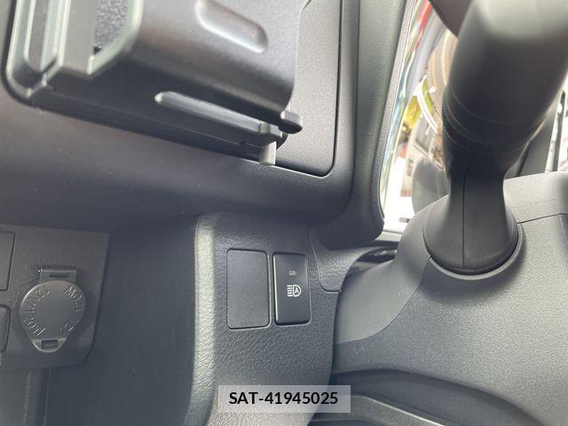 Toyota PROBOX VAN 2026-08 8831223-26