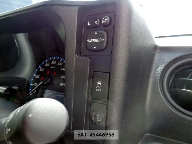 Toyota PROBOX VAN 2023-06 6791429-8