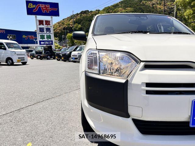 Toyota PROBOX VAN 2020-09 6911614-16