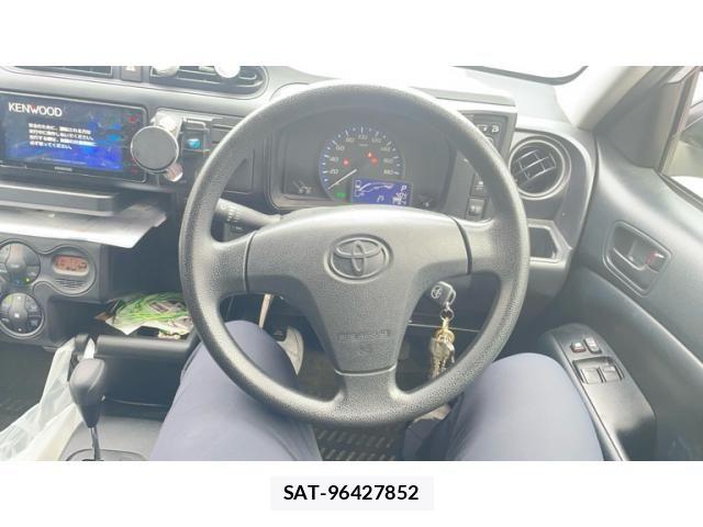 Toyota PROBOX VAN 2023-08 7329582-9