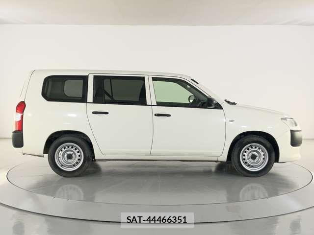 Toyota PROBOX VAN 2022-04 7393737-6