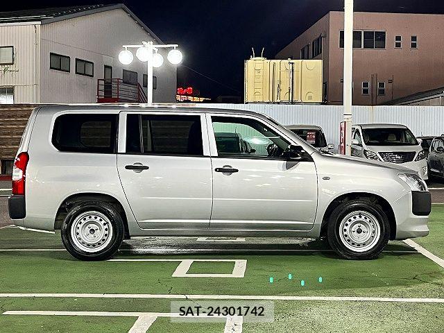 Toyota PROBOX VAN 2022-02 7727606-17