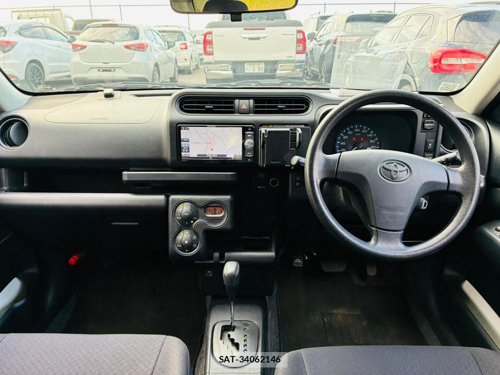 Toyota PROBOX VAN 2019-04 7686697-12