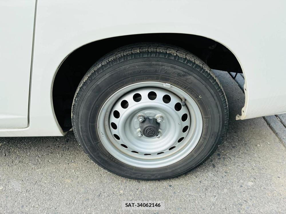 Toyota PROBOX VAN 2019-04 7686697-30