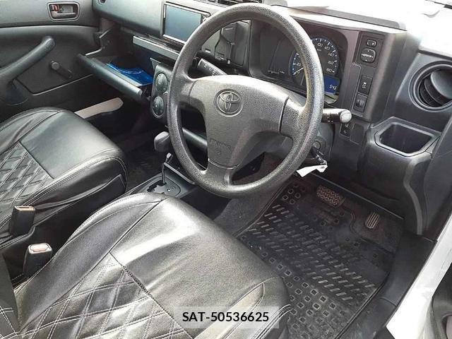 Toyota PROBOX VAN 2020-06 8044945-9