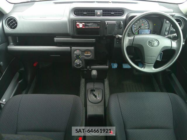 Toyota PROBOX VAN 2021-07 8101433-1