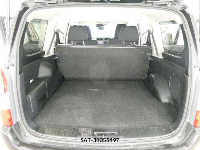 Toyota PROBOX VAN 2022-09 8131995-15