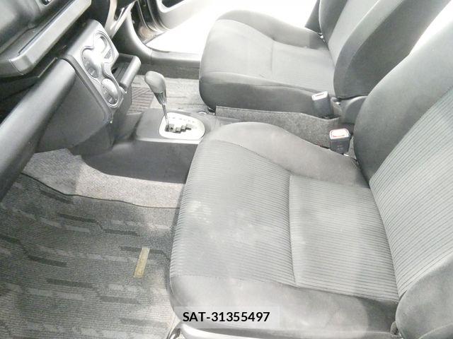 Toyota PROBOX VAN 2022-09 8131995-18