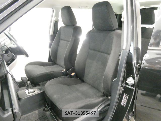 Toyota PROBOX VAN 2022-09 8131995-19