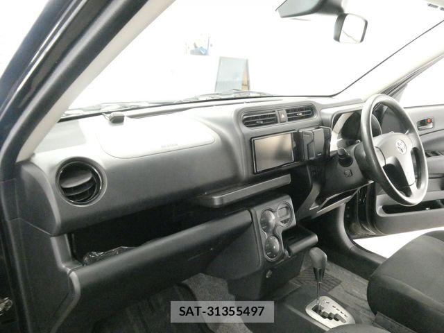 Toyota PROBOX VAN 2022-09 8131995-20
