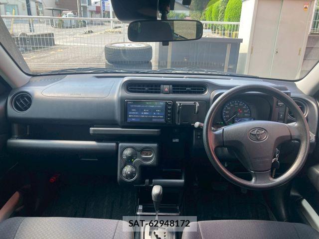 Toyota PROBOX VAN 2021-02 8132005-1