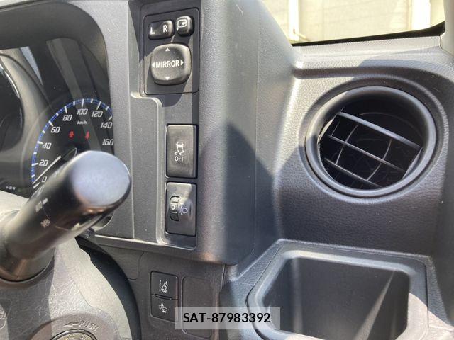 Toyota PROBOX VAN 2022-03 8132000-25