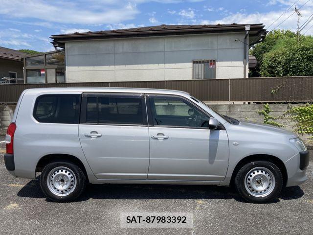 Toyota PROBOX VAN 2022-03 8132000-5