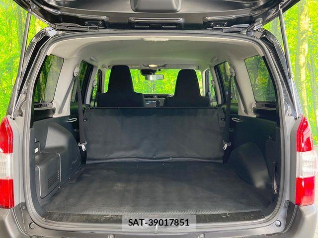 Toyota PROBOX VAN 2025-12 8355431-9