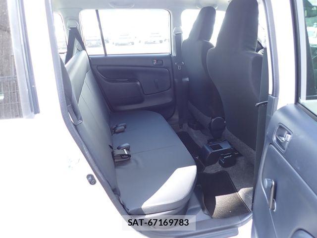 Toyota PROBOX VAN 2024-07 8414571-17