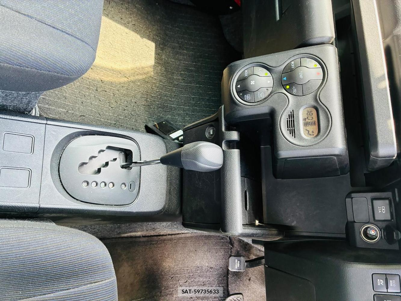 Toyota PROBOX VAN 2019-05 8451397-18