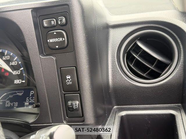 Toyota PROBOX VAN 2020-05 8563305-13