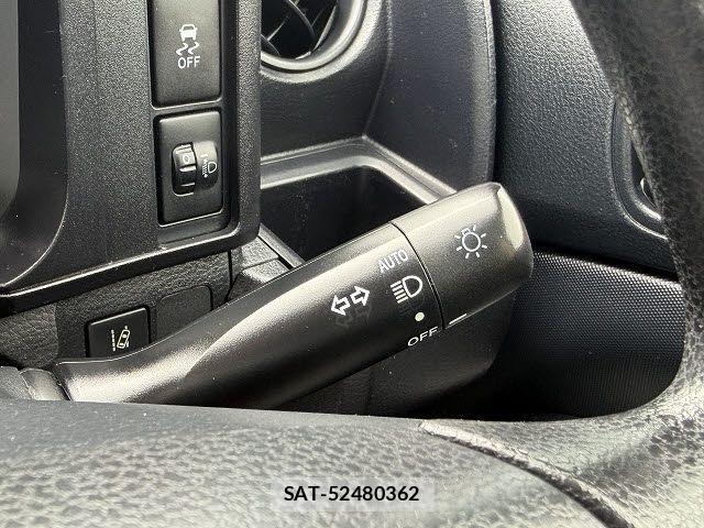 Toyota PROBOX VAN 2020-05 8563305-19