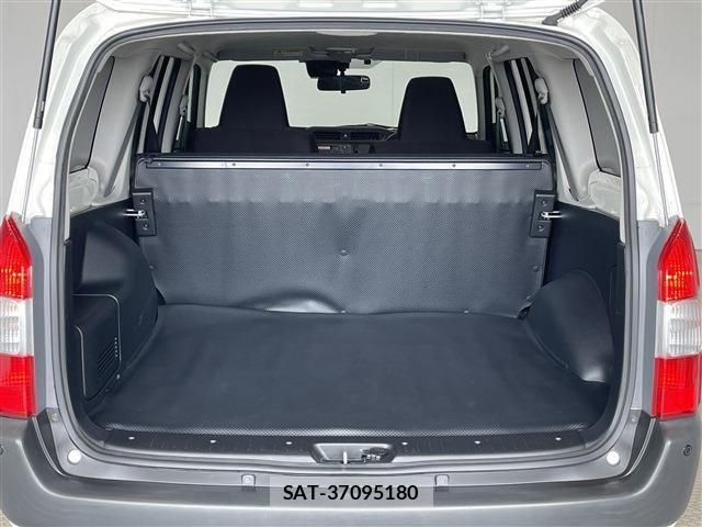 Toyota PROBOX VAN 2023-12 8781752-26