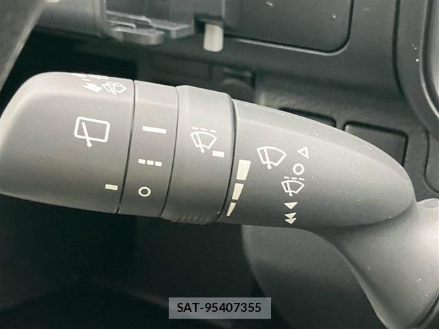 Toyota PROBOX VAN 2026-08 8781749-17