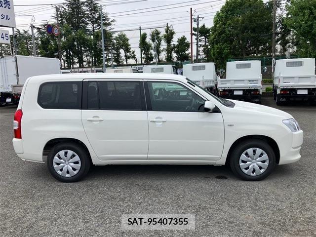 Toyota PROBOX VAN 2026-08 8781749-3
