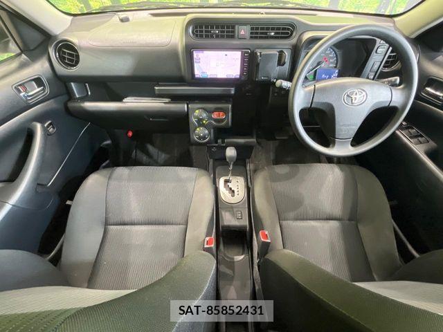 Toyota PROBOX VAN 2023-01 8781750-1